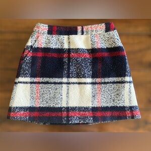 EUC Abercrombie & Fitch Plaid Wool Skirt Size:26 (US/Size 2)